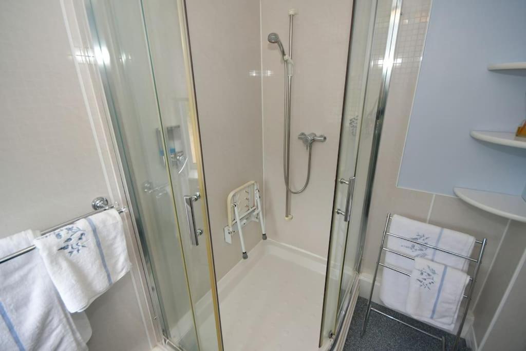 Little Hare Lodge - Spacious 2 Bedroom Attached Bungalow Woodhall Spa Exteriér fotografie