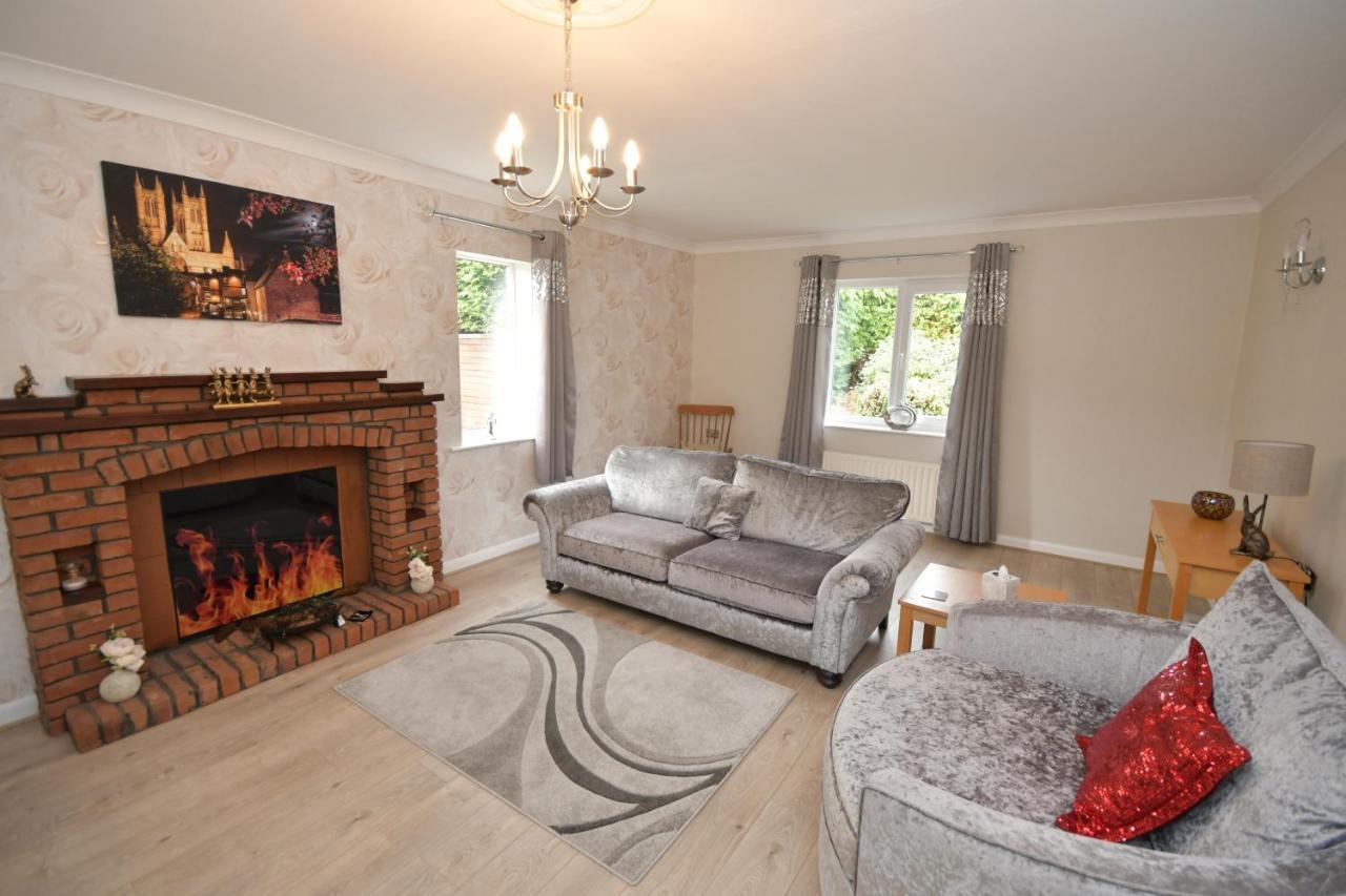 Little Hare Lodge - Spacious 2 Bedroom Attached Bungalow Woodhall Spa Exteriér fotografie