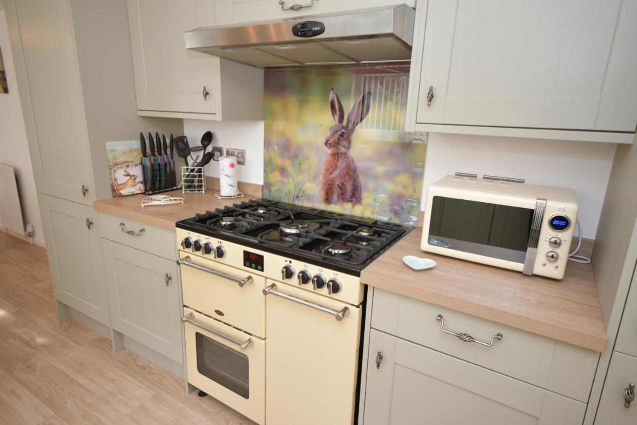 Little Hare Lodge - Spacious 2 Bedroom Attached Bungalow Woodhall Spa Exteriér fotografie